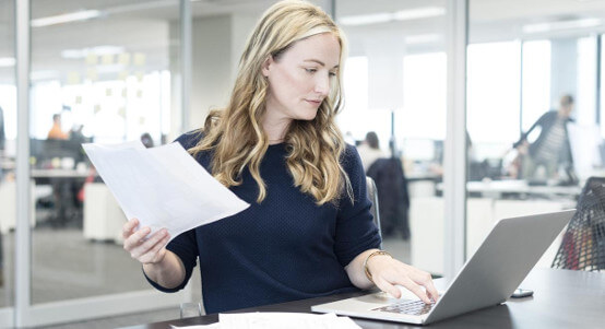 智绘引擎AI 提供全自动全色矢量化。 